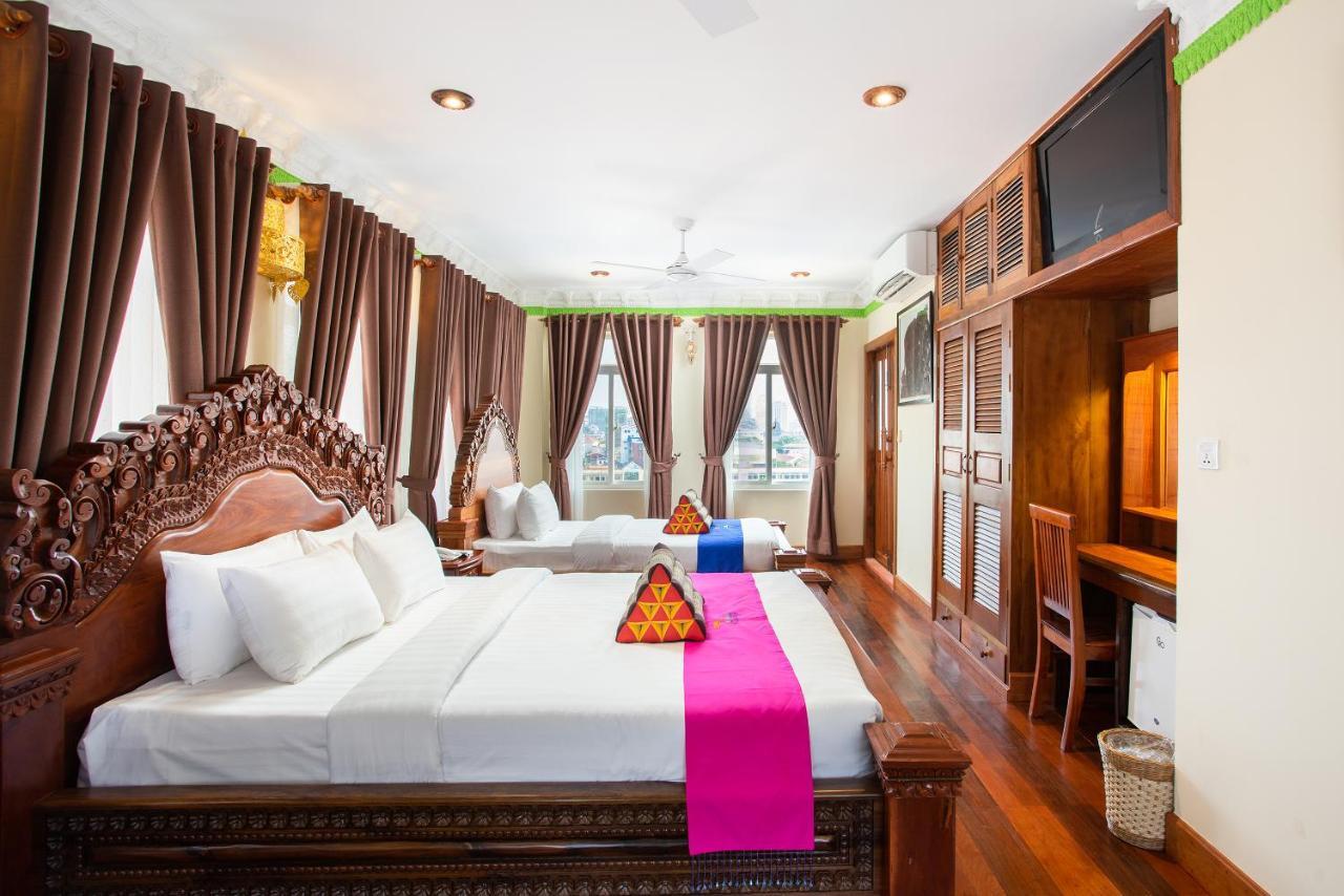 Okay Palace Hotel Phnom Penh Esterno foto