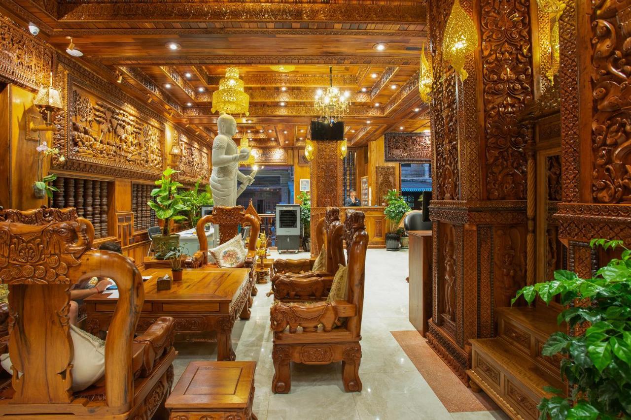 Okay Palace Hotel Phnom Penh Esterno foto