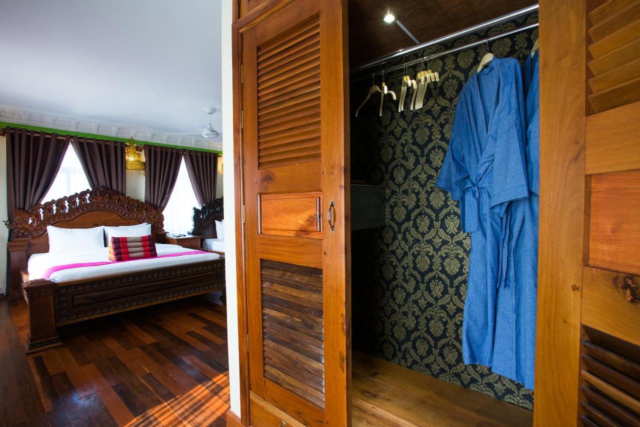 Okay Palace Hotel Phnom Penh Esterno foto